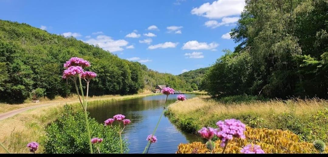 Gite 16 Ecluses Canal Du Nivernais La Collancelle Zewnętrze zdjęcie